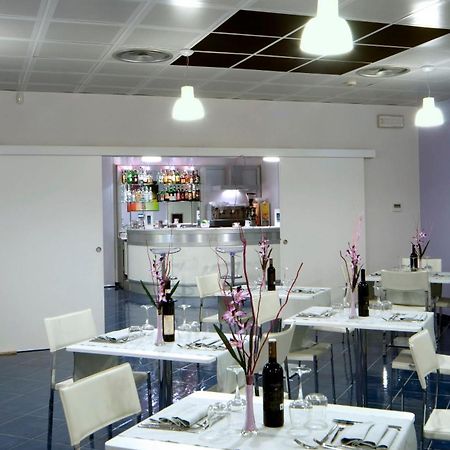 Aurea Hotel Tortoreto Zewnętrze zdjęcie