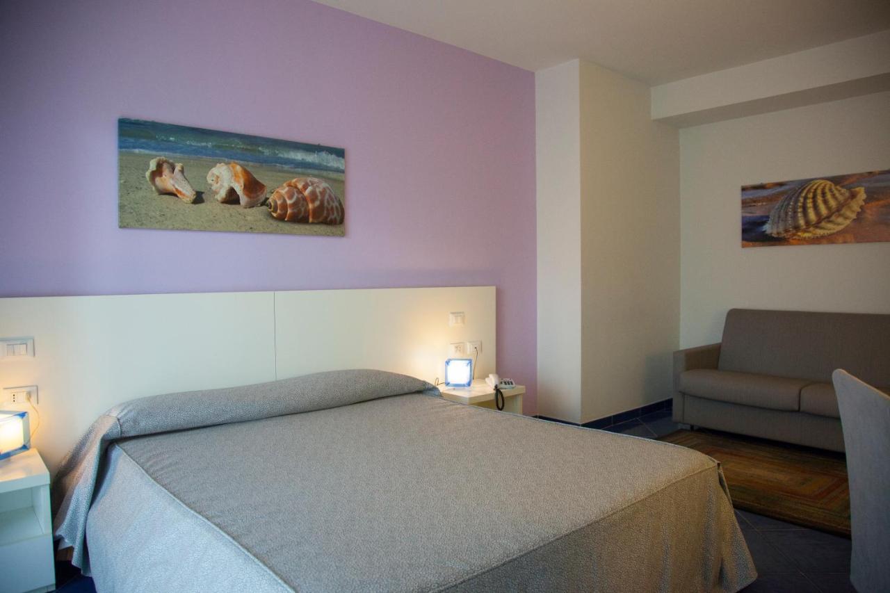 Aurea Hotel Tortoreto Zewnętrze zdjęcie