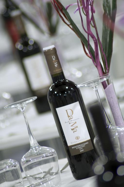 Aurea Hotel Tortoreto Zewnętrze zdjęcie