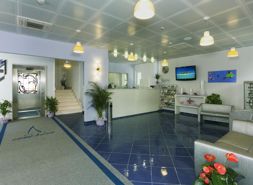 Aurea Hotel Tortoreto Zewnętrze zdjęcie
